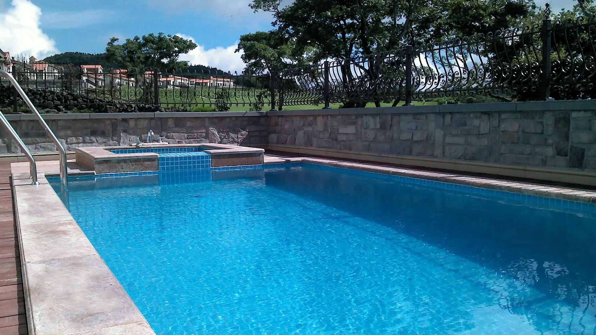 ***  ג'גו Ardenhill Resort קוריאה הדרומית